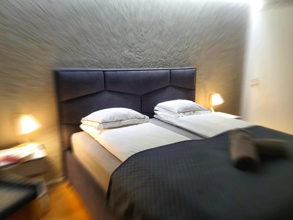 Bl Lakeside Apartman 巴拉通雷勒 外观 照片
