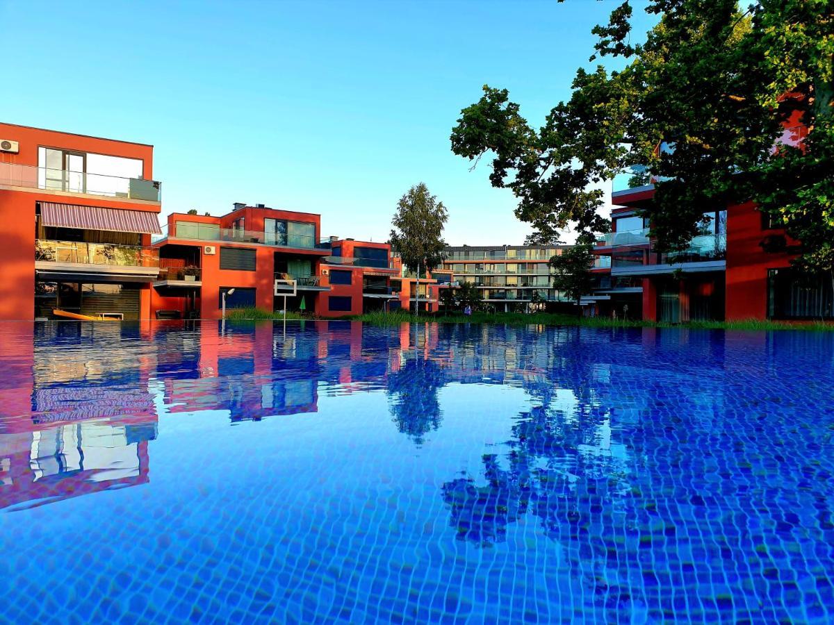 Bl Lakeside Apartman 巴拉通雷勒 外观 照片